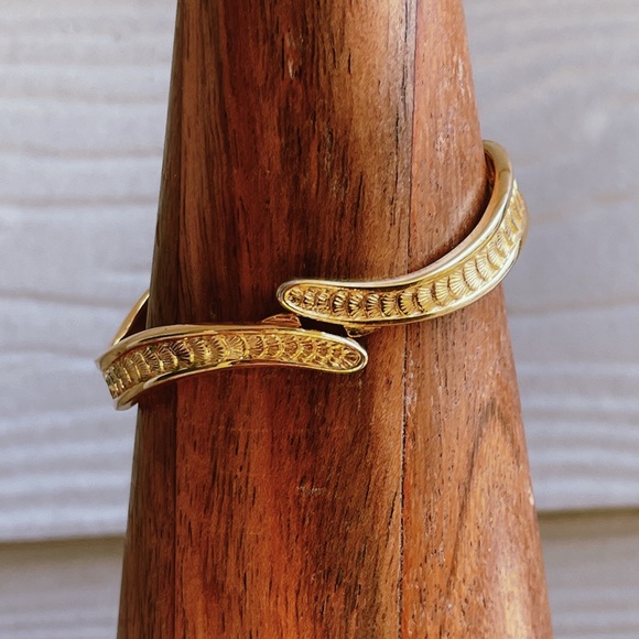 Monet Golden Bracelet - Picture 1 of 5